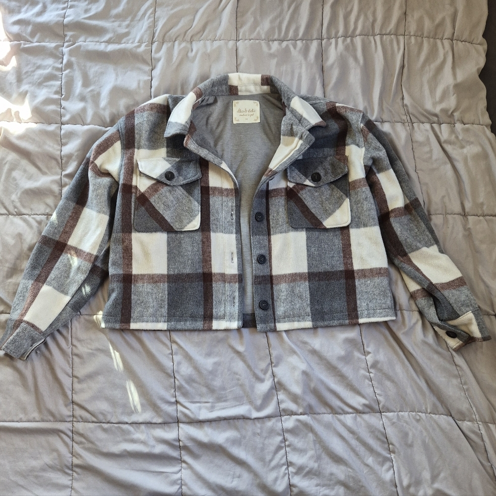 Altar'd State Grey, Cream, & Brown Plaid Shacket, Medium, VGUC
